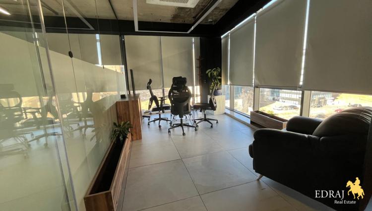 WhatsApp Image 2025-01-19 at 09.45.53 (3).jpeg