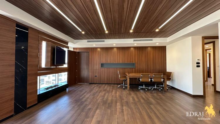 WhatsApp Image 2025-01-22 at 10.13.09 (2).jpeg